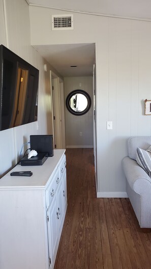 Interior - Beach Cottage Upstairs Unit (Fernandina Beach)