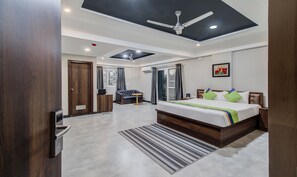 Kamar Deluks | Setrika/meja setrika, tempat tidur lipat/tambahan, dan Wi-Fi gratis