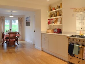 Dishwasher, high chair