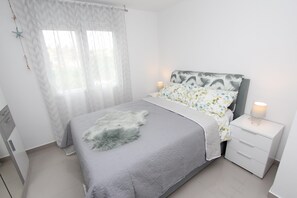 2 Schlafzimmer, Bügeleisen/Bügelbrett, kostenloses WLAN, Bettwäsche