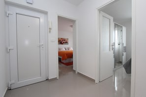 2 camere, ferro/asse da stiro, Wi-Fi gratuito, lenzuola