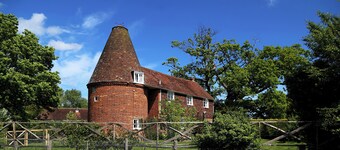3 chambres à coucher à Warehorne, Ashford