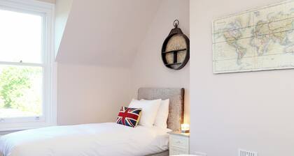 2 bedroom accommodation in Canterbury