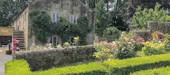 2 bedroom accommodation in Harrogate