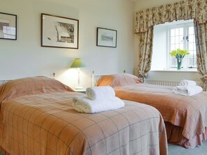 2 bedrooms, WiFi, bed sheets - 2 bedroom accommodation in Harrogate (Harrogate)