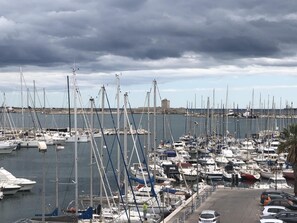 Huvivenesatama