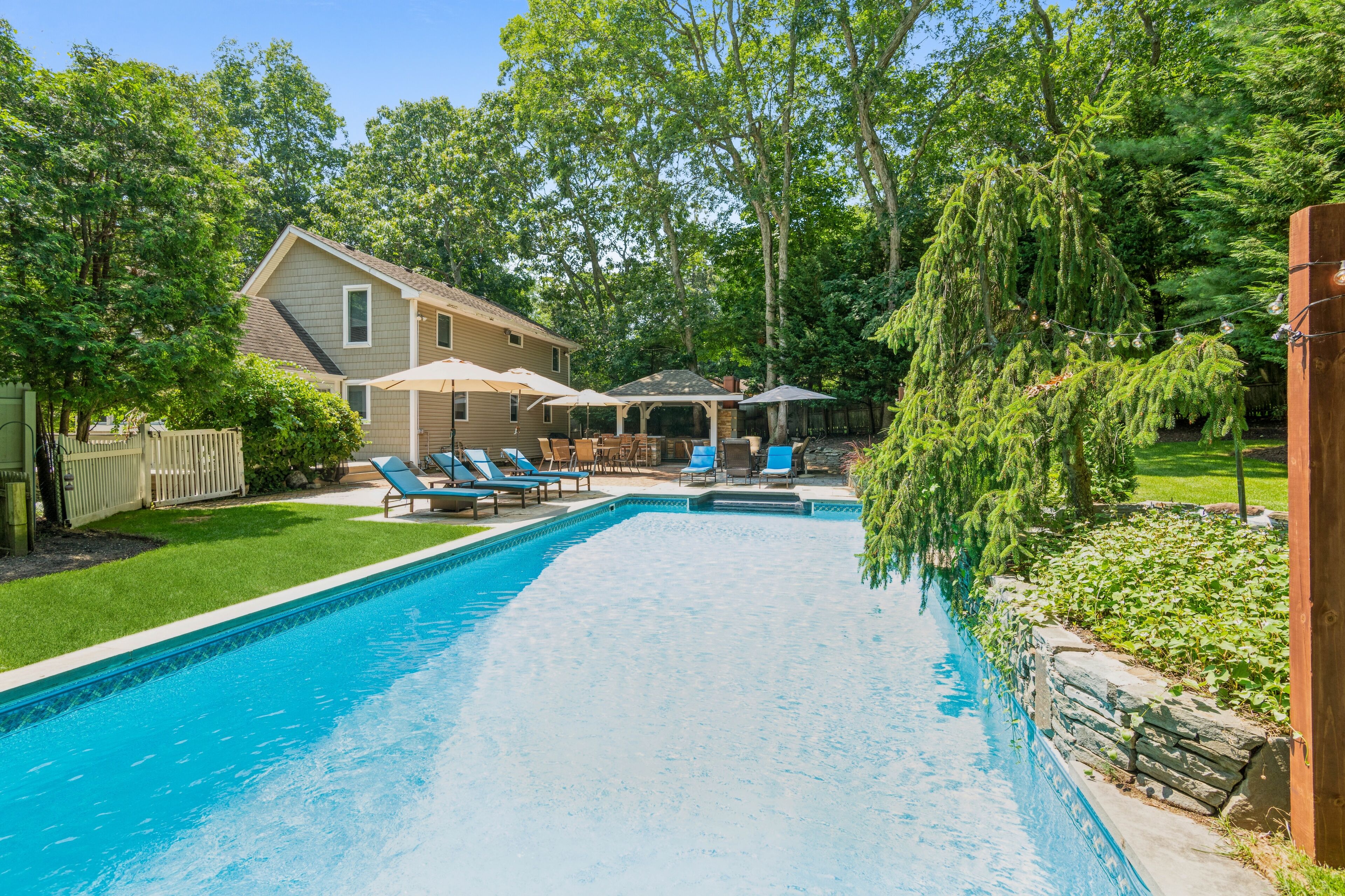 屋外プール、温水プール