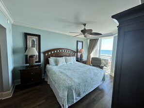 3 chambres, fer et planche à repasser, Wi-Fi, réveils