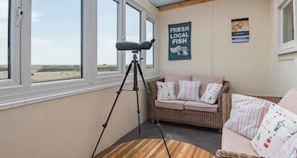 2 bedroom accommodation in Dungeness