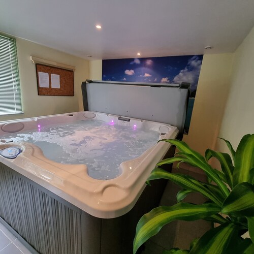 2-person "Myosotis" gite with SPA in the residence