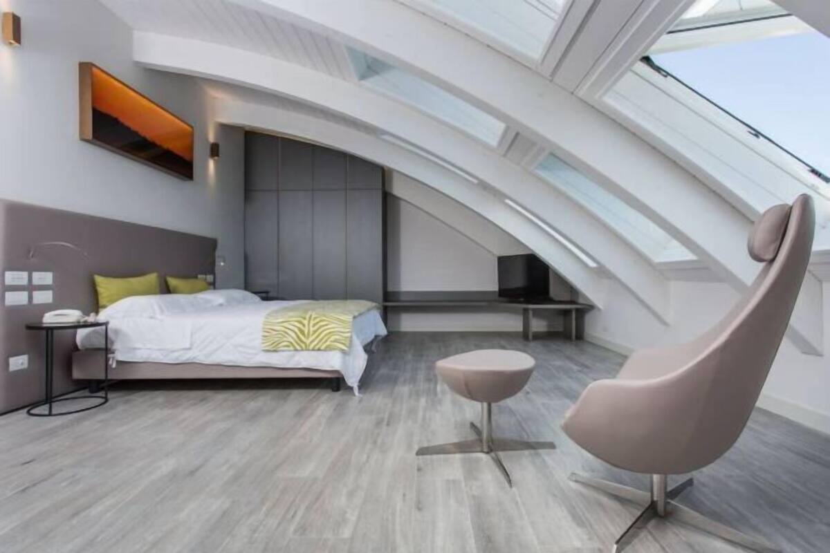1 Schlafzimmer, Minibar, Zimmersafe, individuell dekoriert
