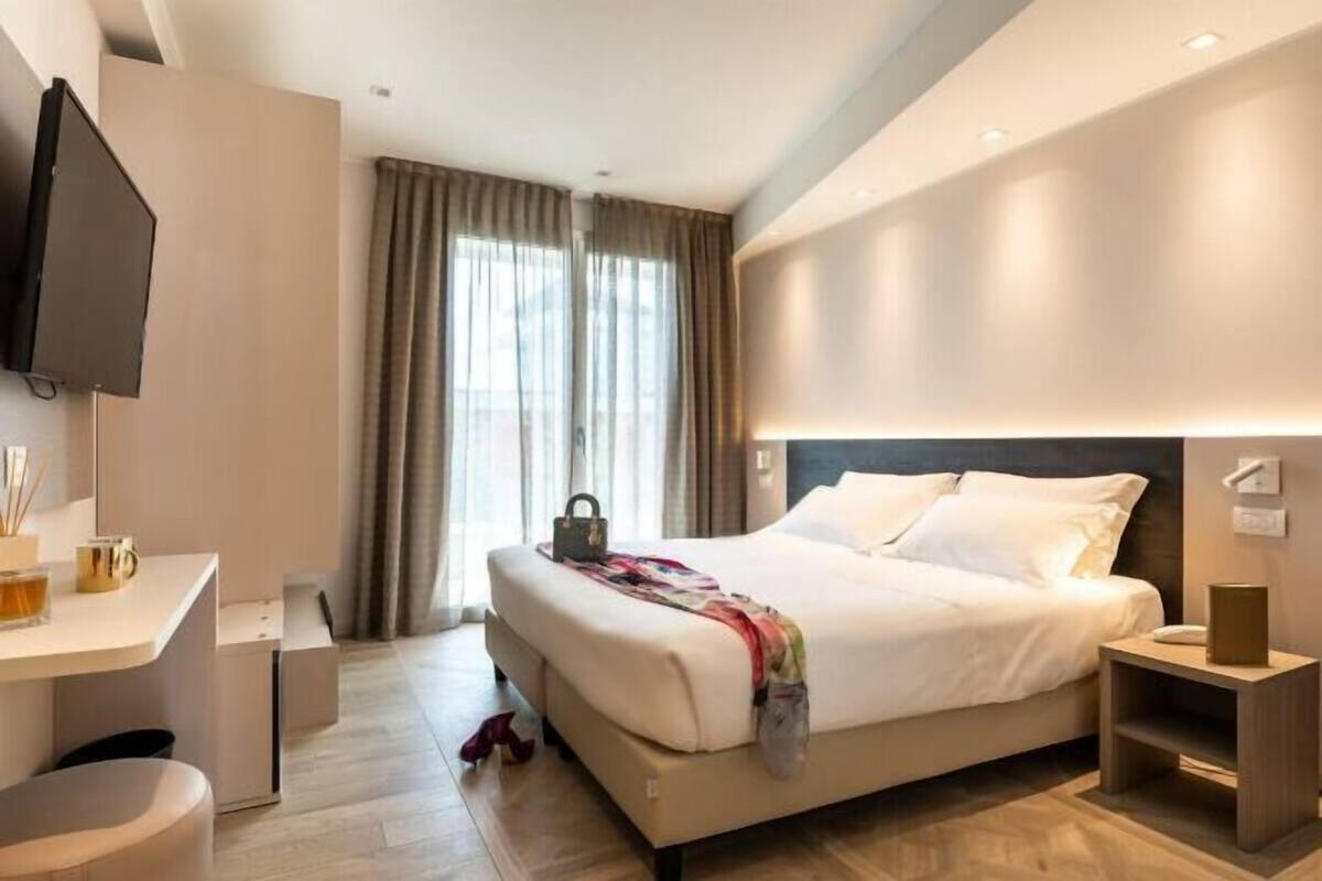 1 Schlafzimmer, Minibar, Zimmersafe, individuell dekoriert