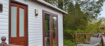 2 bedroom accommodation in Benllech