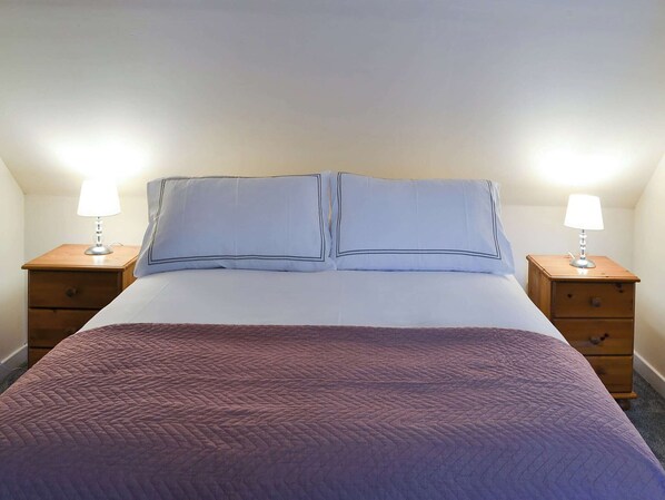 2 quartos, Wi-Fi de cortesia, roupa de cama