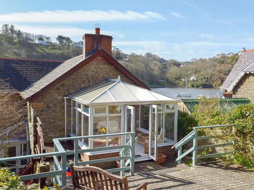 2 bedroom accommodation in Fishguard