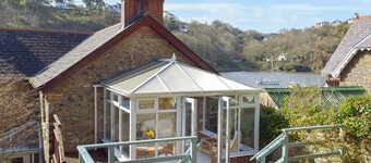 2 bedroom accommodation in Fishguard