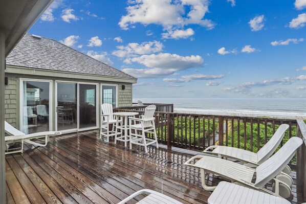 Terrace/patio - Fabulous Find - Spendlove Oceanfront (Duck)