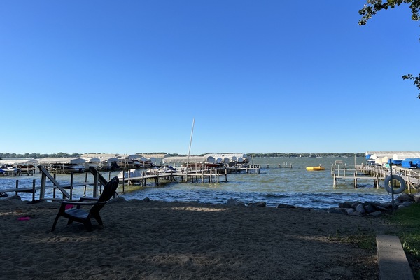 Sun loungers, beach towels
