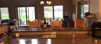 NUEVA FAMILIA 4 HABITACIONES 2 BAÑOS LAGO DE LA CABINA