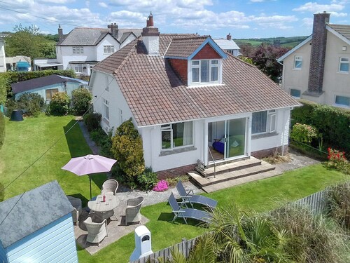 2 bedroom accommodation in Stratton, near Bude