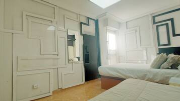 2 slaapkamers, een strijkplank/strijkijzer, gratis wifi, beddengoed