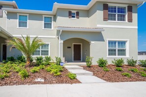Exterior - (AN4975) Storey Lake Home 5/4 Private Pool & Free Waterpark (Kissimmee)