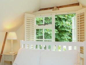 2 quartos, Wi-Fi de cortesia, roupa de cama