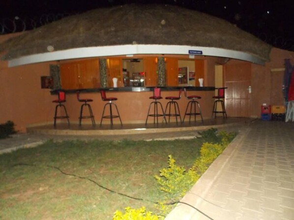 Bar (in der Unterkunft)