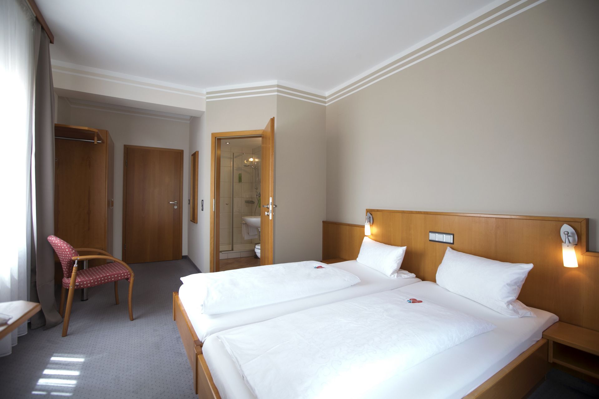 double room | desk, laptop workspace, blackout curtains, soundproofing