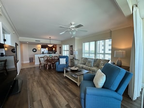 Smart TV, DVD player, books