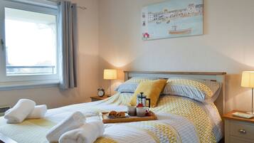 2 bedrooms, free WiFi, bed sheets