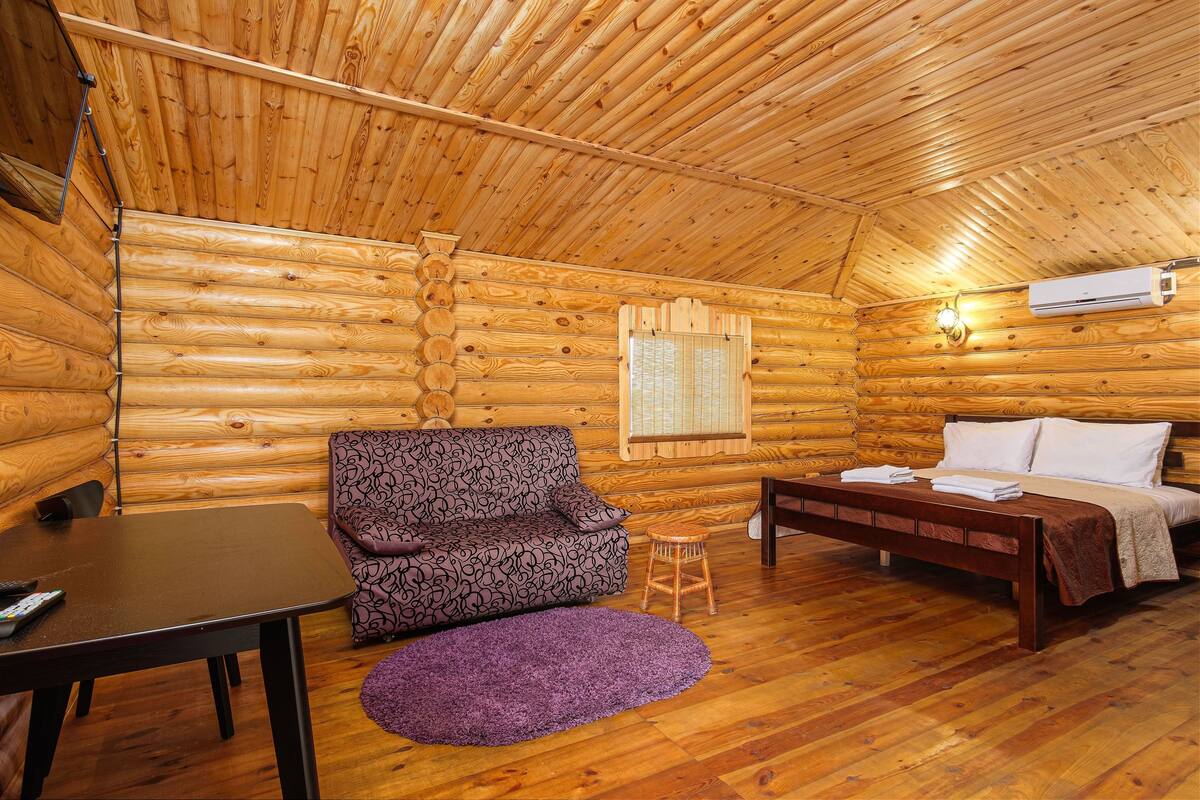 Comfort Quadruple Room | Free WiFi, bed sheets