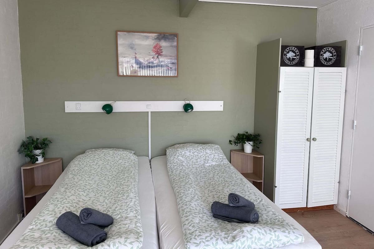 1 bedroom, individually decorated, individually furnished, free WiFi