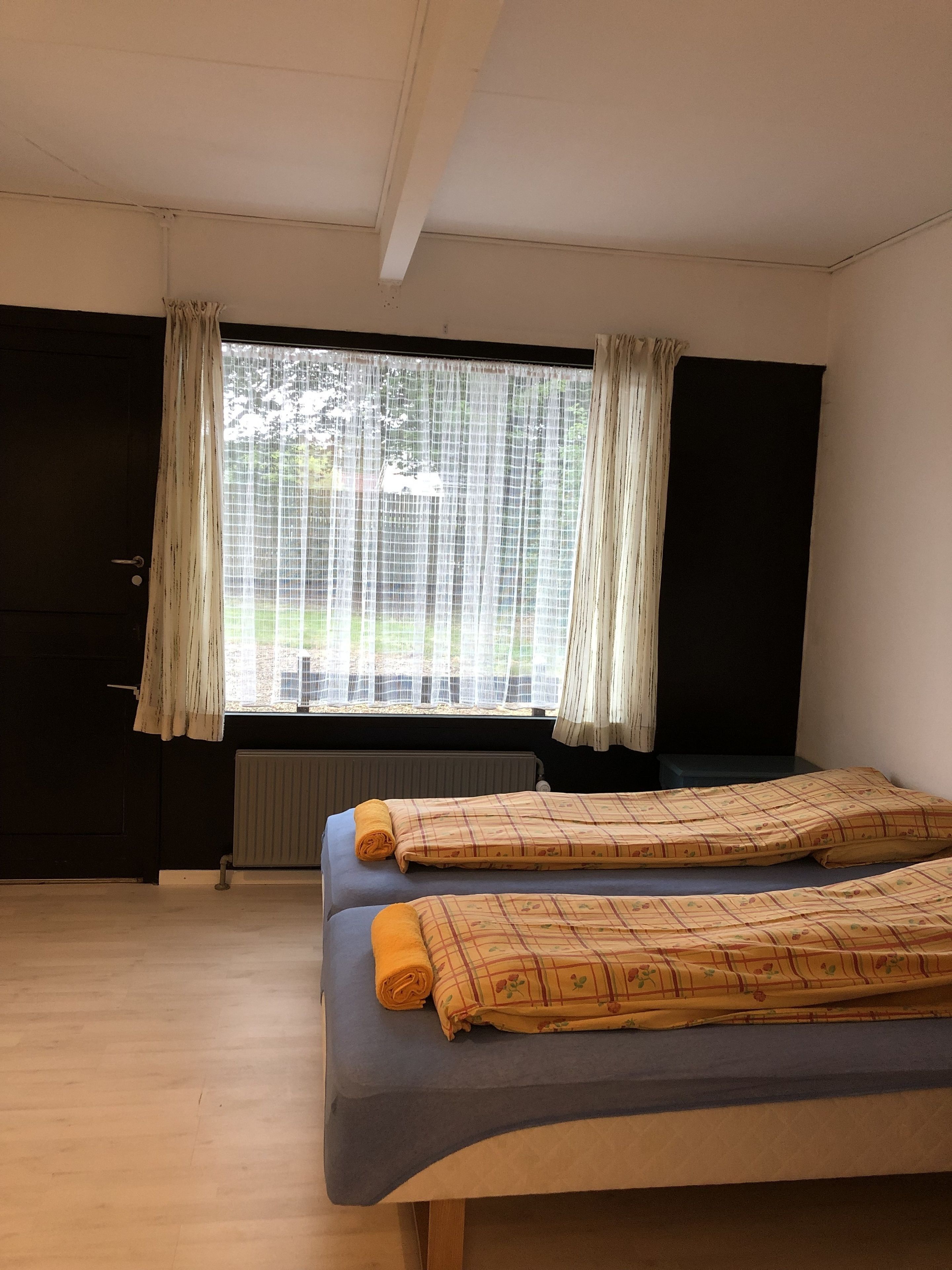 Individually decorated, individually furnished, free WiFi, bed sheets