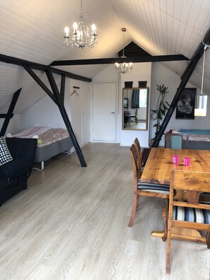 家庭公寓, 花園景 | 獨特設計、獨特裝修、免費 Wi-Fi、床單