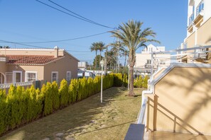 Apartment, 2 Schlafzimmer, Terrasse, Erdgeschoss | Ausblick vom Zimmer