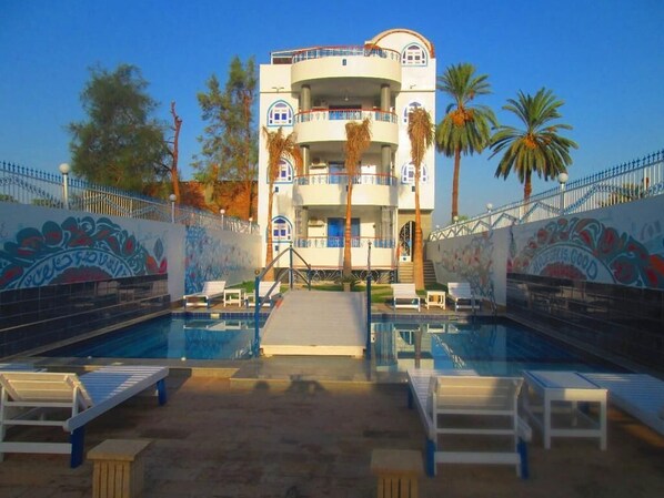 Alberca al aire libre