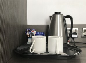 Kaffee und/oder Kaffeemaschine