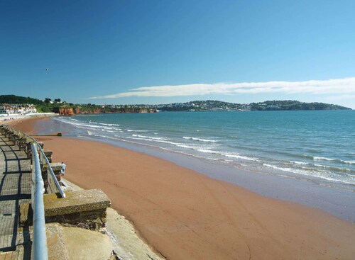 Redcliffe Hotel