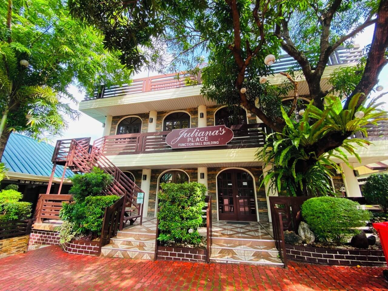 Ngoại thất