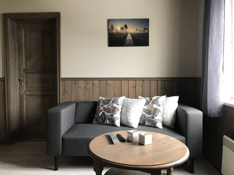 Superior-Doppel- oder -Zweibettzimmer | Wohnbereich | Flachbildfernseher