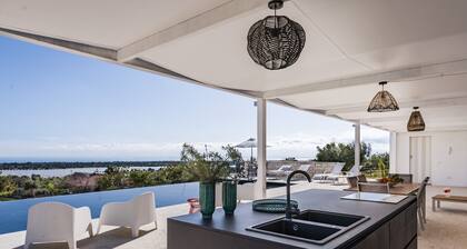 Villa Timpazza Heated pool see view Gym jacuzzi Kids & Pet Friendly