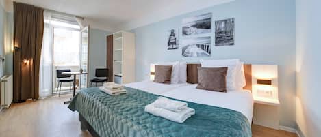 Coffres-forts dans les chambres, rideaux occultants