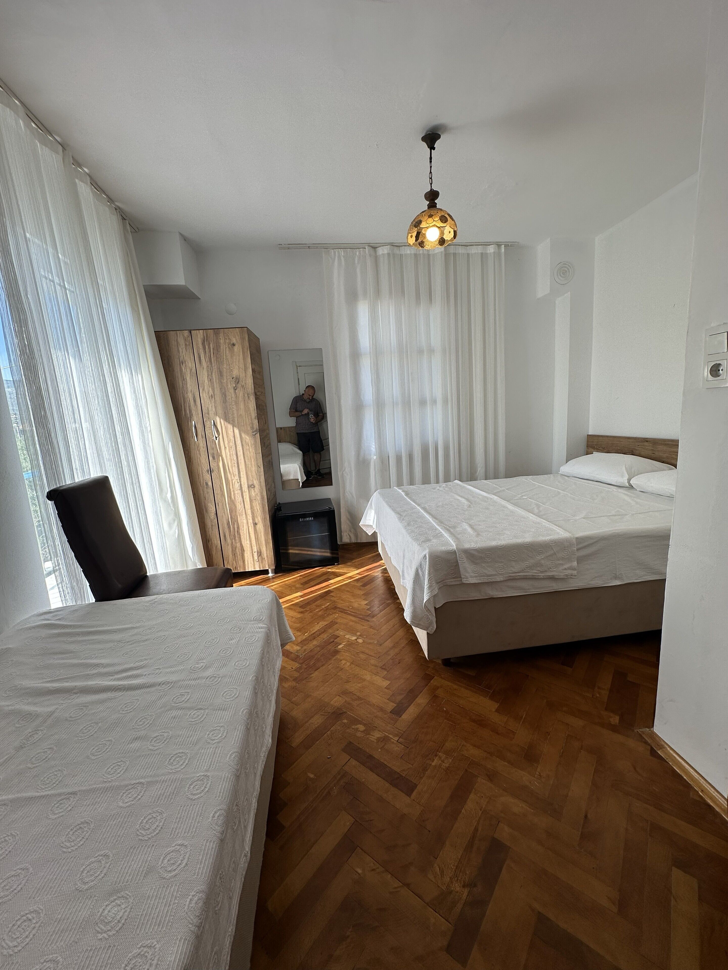 Kolmen hengen huone | Ilmainen Wi-Fi, vuodevaatteet