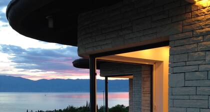 Villa Kamik with Sea view