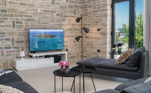 TV, fireplace - Villa Carrera- modern villa for 10 guests with a pool and hot-tub close to the beach by MyWaycation (Tribunj)