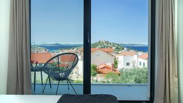 4 間睡房、熨斗/熨衫板、免費 Wi-Fi、床單