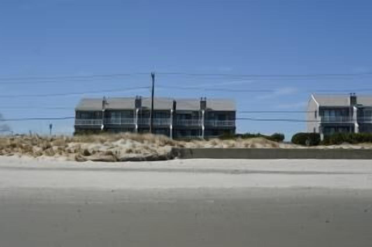 Lands End Condos unit # 8- Beach Front Scarborough