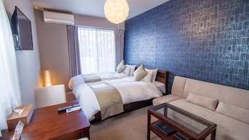 Zweibettzimmer | Zimmersafe, Schreibtisch, Verdunkelungsvorhänge, kostenloses WLAN