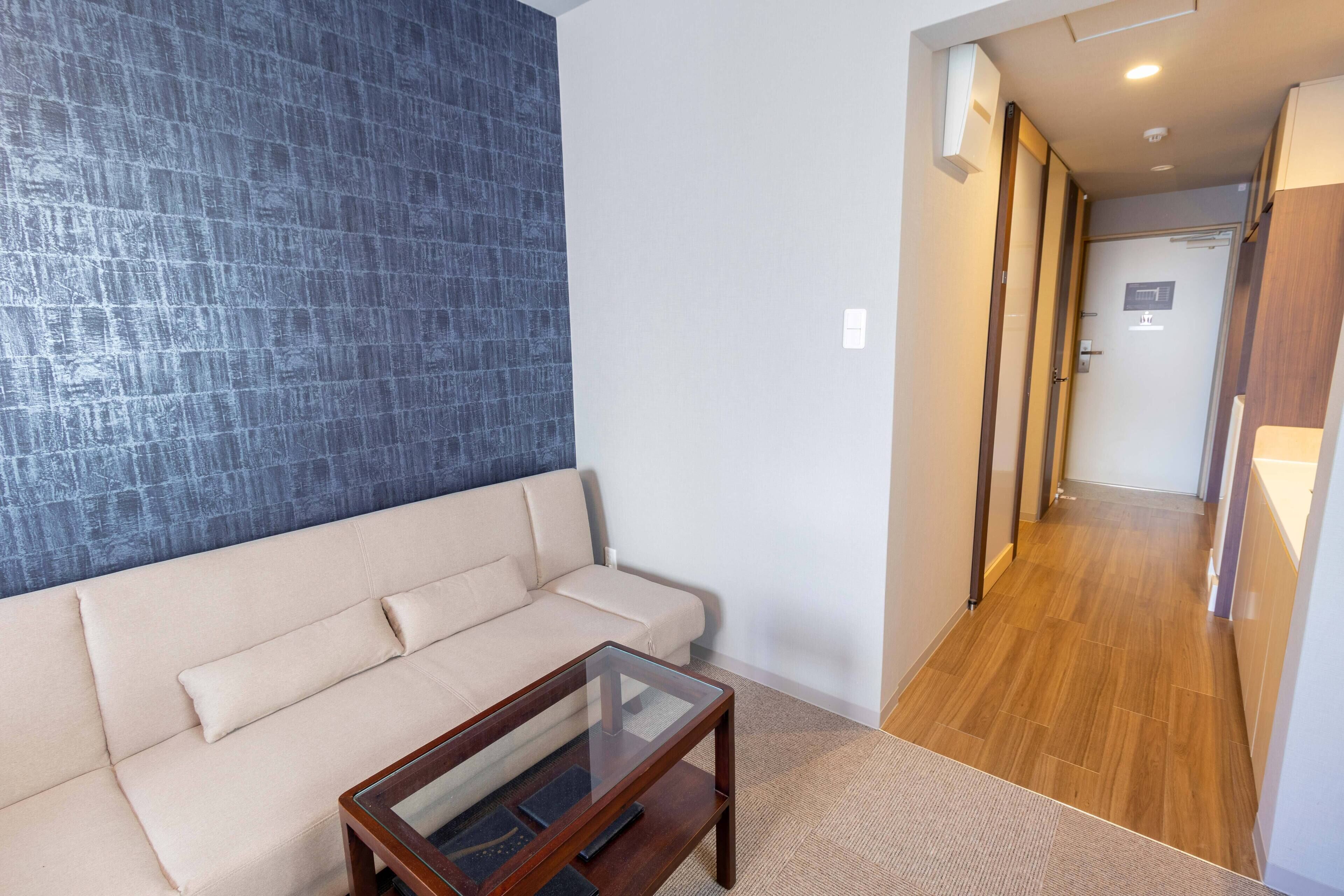 twin room | in-room safe, desk, blackout curtains, free wifi